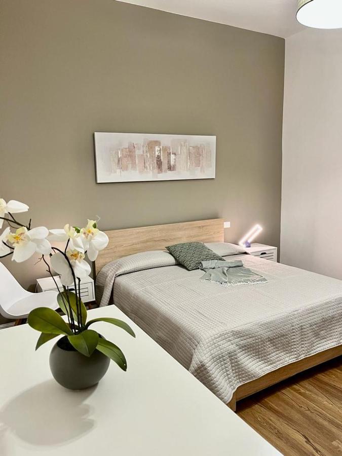 Pet-Friendly & Modern Apt With Garden ヴィチェンツァ エクステリア 写真
